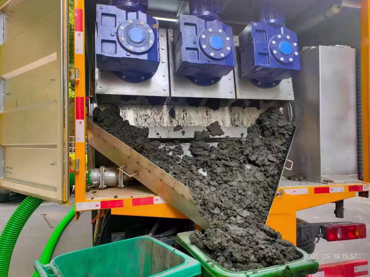 磴口化粪池清掏城市维护站-泥浆净化干湿分离处理